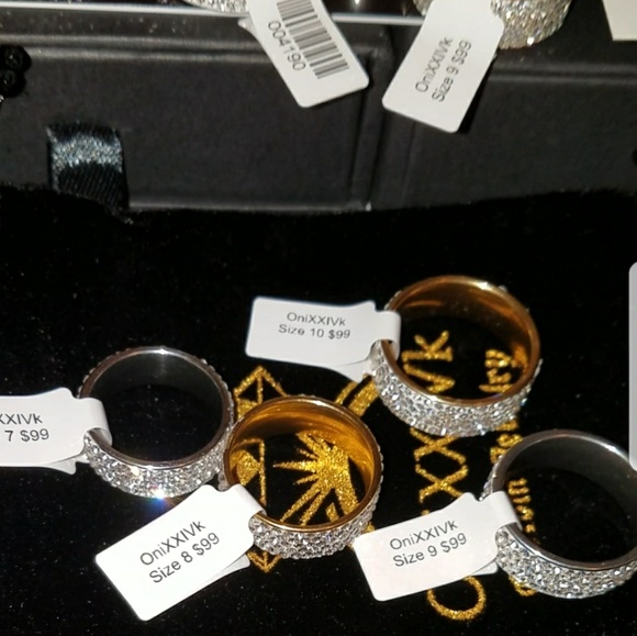 Iced Out Custom Unisex 8mm Band Rings - Picture 3 of 6